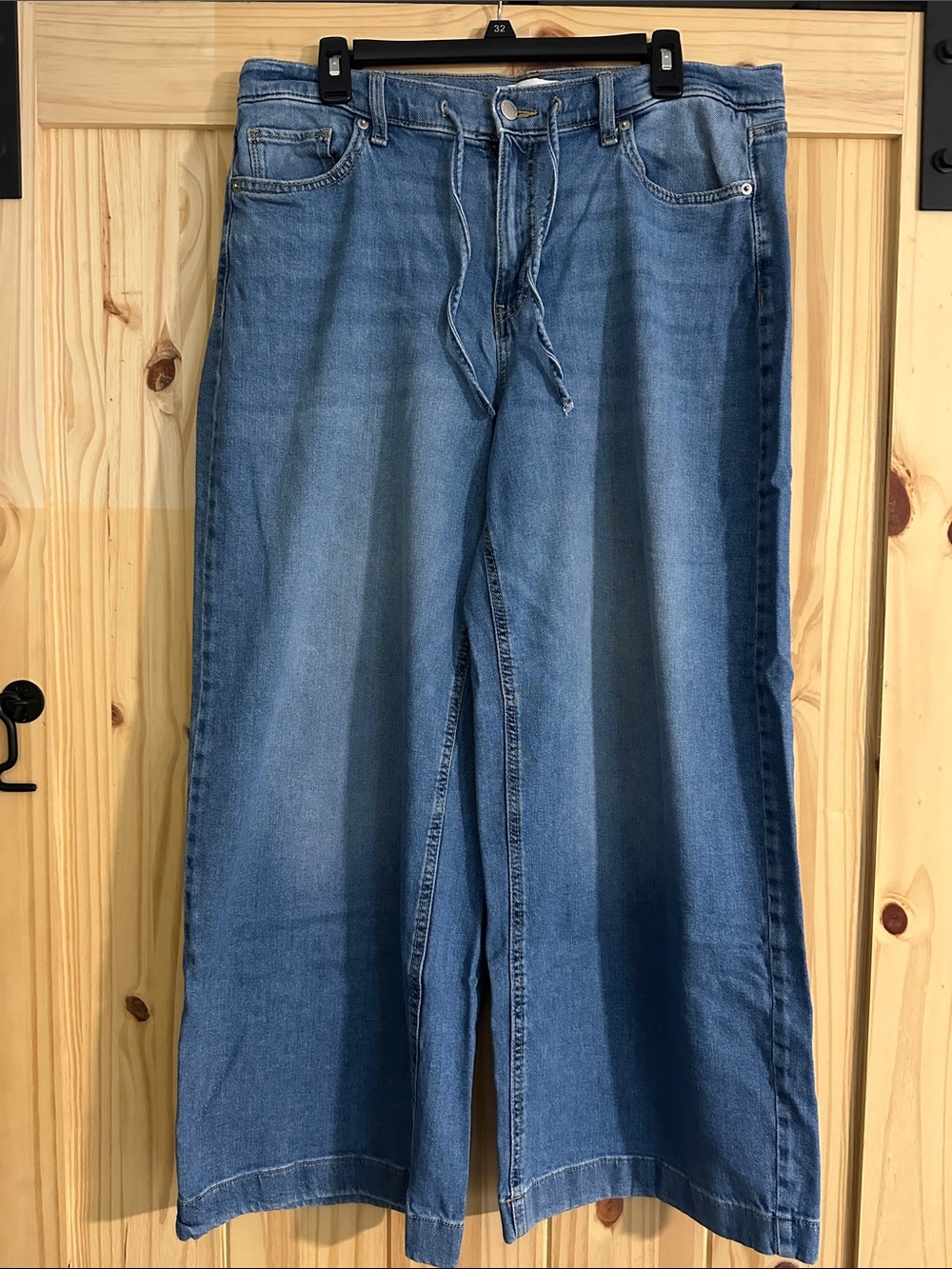 High-Rise Wide Leg Women’s Jeans in Light Blue
